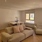 Adriana Apartament *